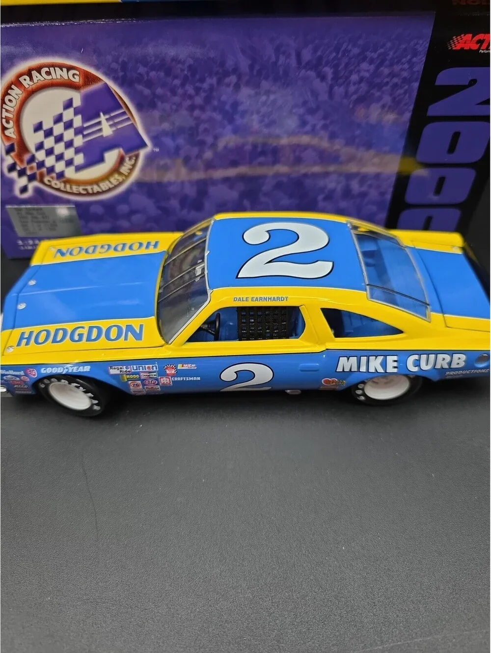 1980 Dale Earnhardt #2 Mike Curb Productions Olds 442 1/24 1:24 Action Diecast